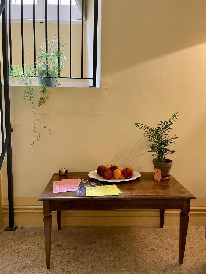 4 Balconi Rooms- Dimora Arditi B&B 莱切 外观 照片